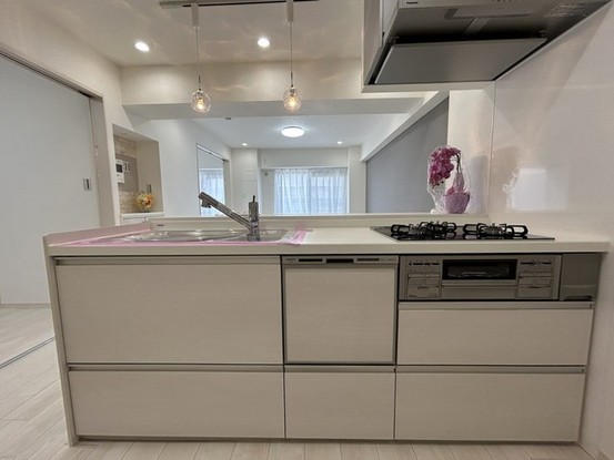 apartment 埼玉県上尾市谷津２丁目２番１号ショーサンプラザ５Ｆ