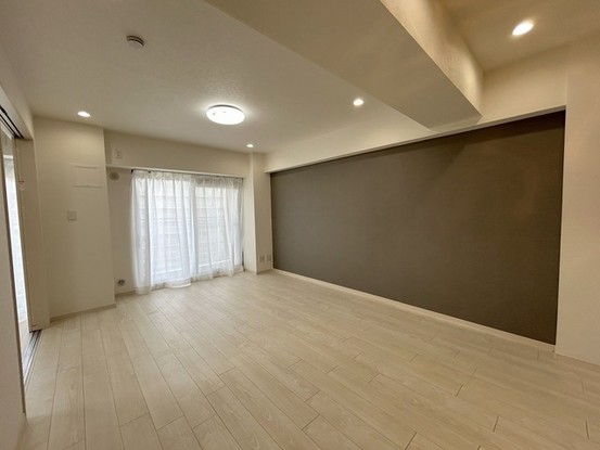 apartment 埼玉県上尾市谷津２丁目２番１号ショーサンプラザ５Ｆ