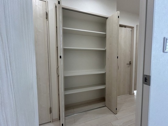apartment 埼玉県上尾市谷津２丁目２番１号ショーサンプラザ５Ｆ