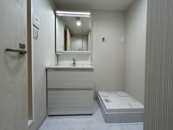 apartment 埼玉県上尾市谷津２丁目２番１号ショーサンプラザ５Ｆ