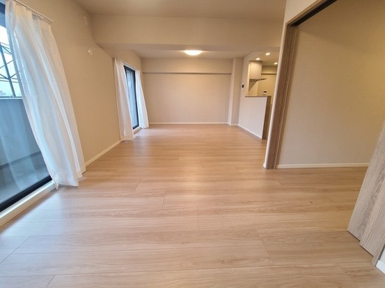 apartment 埼玉県上尾市谷津２丁目２番１号ショーサンプラザ５Ｆ