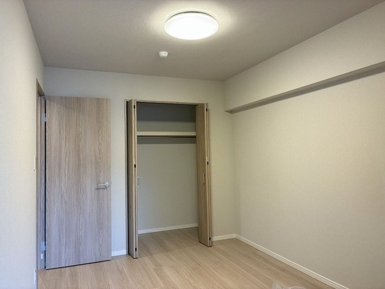 apartment 埼玉県上尾市谷津２丁目２番１号ショーサンプラザ５Ｆ