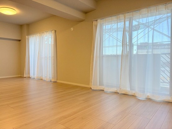 apartment 埼玉県上尾市谷津２丁目２番１号ショーサンプラザ５Ｆ