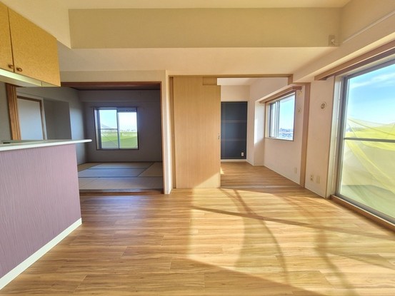 apartment 埼玉県上尾市谷津２丁目２番１号ショーサンプラザ５Ｆ
