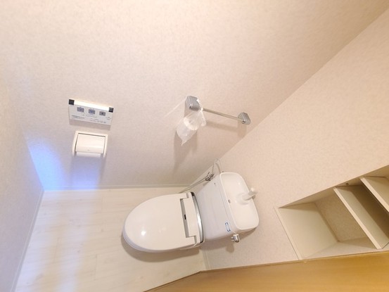 apartment 埼玉県上尾市谷津２丁目２番１号ショーサンプラザ５Ｆ
