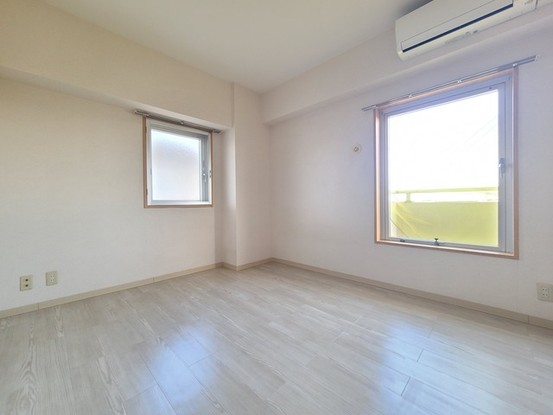apartment 埼玉県上尾市谷津２丁目２番１号ショーサンプラザ５Ｆ