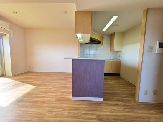 apartment 埼玉県上尾市谷津２丁目２番１号ショーサンプラザ５Ｆ