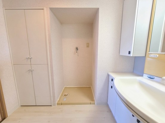 apartment 埼玉県上尾市谷津２丁目２番１号ショーサンプラザ５Ｆ