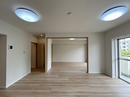 apartment 埼玉県上尾市谷津２丁目２番１号ショーサンプラザ５Ｆ