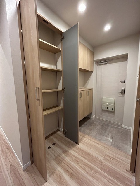apartment 埼玉県上尾市谷津２丁目２番１号ショーサンプラザ５Ｆ