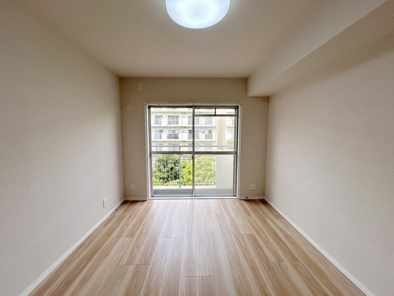apartment 埼玉県上尾市谷津２丁目２番１号ショーサンプラザ５Ｆ