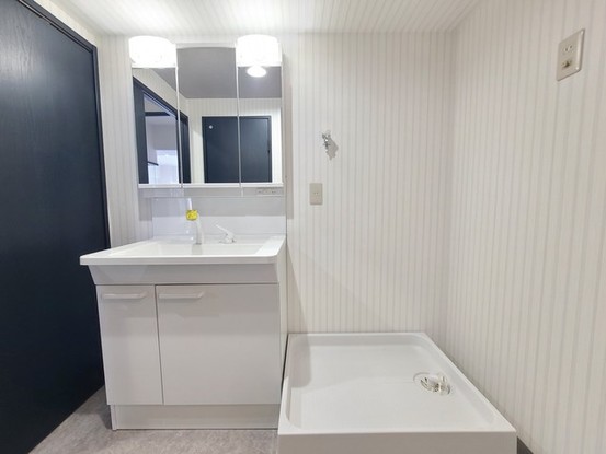 apartment 埼玉県上尾市谷津２丁目２番１号ショーサンプラザ５Ｆ