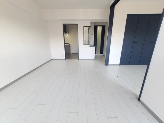 apartment 埼玉県上尾市谷津２丁目２番１号ショーサンプラザ５Ｆ