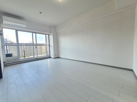 apartment 埼玉県上尾市谷津２丁目２番１号ショーサンプラザ５Ｆ