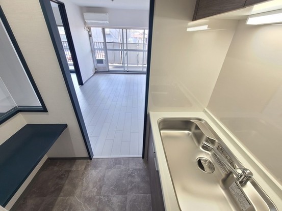 apartment 埼玉県上尾市谷津２丁目２番１号ショーサンプラザ５Ｆ