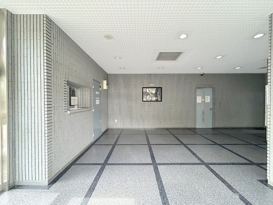 apartment 埼玉県上尾市谷津２丁目２番１号ショーサンプラザ５Ｆ