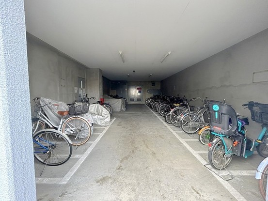 apartment 埼玉県上尾市谷津２丁目２番１号ショーサンプラザ５Ｆ