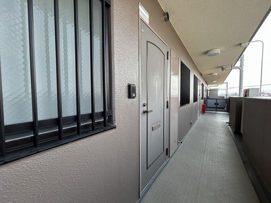 apartment 埼玉県上尾市谷津２丁目２番１号ショーサンプラザ５Ｆ