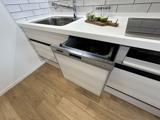 apartment 埼玉県上尾市谷津２丁目２番１号ショーサンプラザ５Ｆ