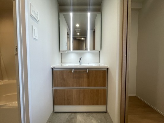 apartment 埼玉県上尾市谷津２丁目２番１号ショーサンプラザ５Ｆ