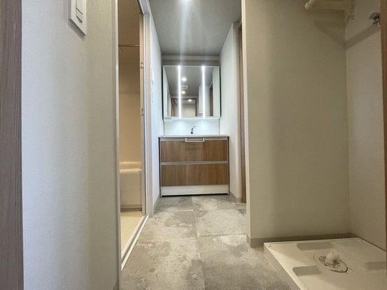 apartment 埼玉県上尾市谷津２丁目２番１号ショーサンプラザ５Ｆ