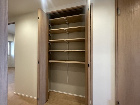 apartment 埼玉県上尾市谷津２丁目２番１号ショーサンプラザ５Ｆ