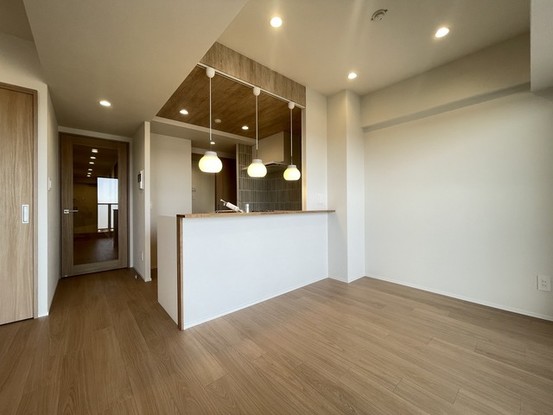 apartment 埼玉県上尾市谷津２丁目２番１号ショーサンプラザ５Ｆ