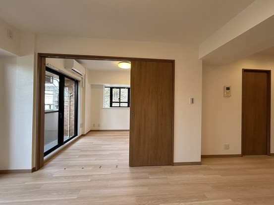 apartment 埼玉県上尾市谷津２丁目２番１号ショーサンプラザ５Ｆ