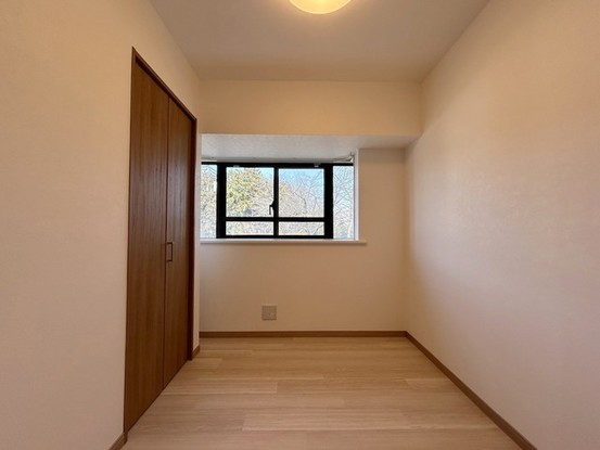 apartment 埼玉県上尾市谷津２丁目２番１号ショーサンプラザ５Ｆ