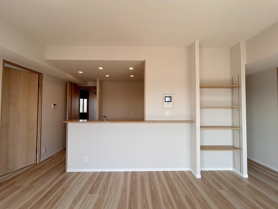 apartment 埼玉県上尾市谷津２丁目２番１号ショーサンプラザ５Ｆ