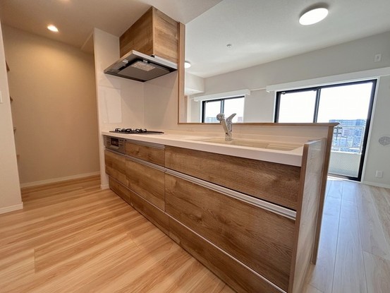 apartment 埼玉県上尾市谷津２丁目２番１号ショーサンプラザ５Ｆ