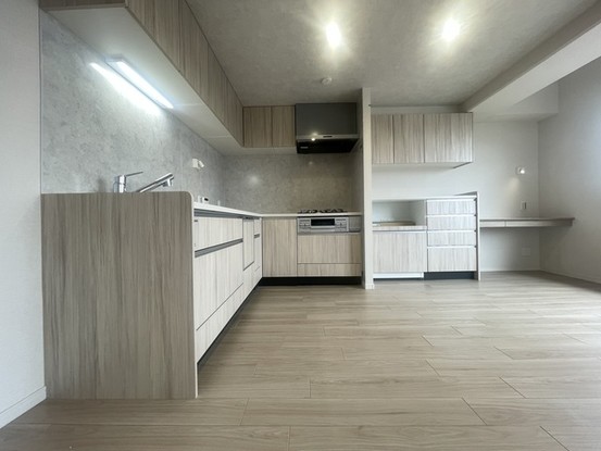 apartment 埼玉県上尾市谷津２丁目２番１号ショーサンプラザ５Ｆ