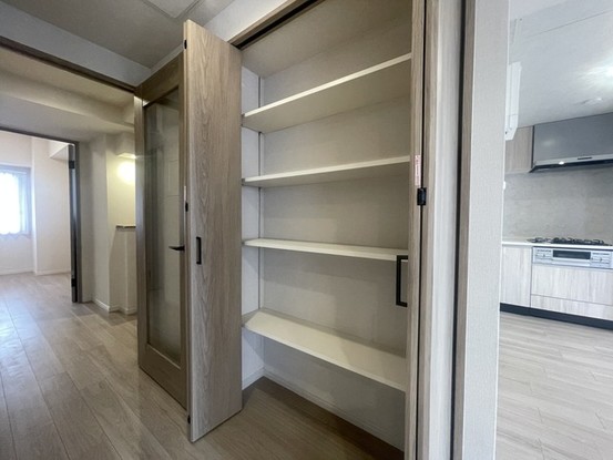 apartment 埼玉県上尾市谷津２丁目２番１号ショーサンプラザ５Ｆ