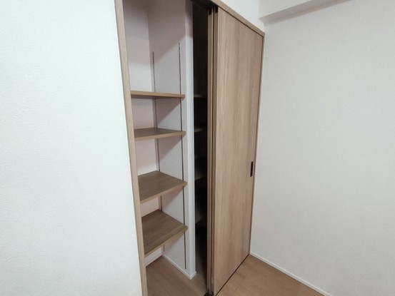 apartment 埼玉県上尾市谷津２丁目２番１号ショーサンプラザ５Ｆ