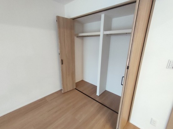 apartment 埼玉県上尾市谷津２丁目２番１号ショーサンプラザ５Ｆ