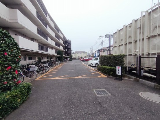 apartment 埼玉県上尾市谷津２丁目２番１号ショーサンプラザ５Ｆ