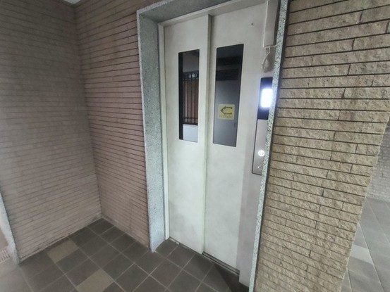 apartment 埼玉県上尾市谷津２丁目２番１号ショーサンプラザ５Ｆ