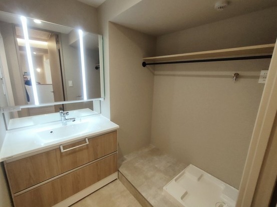 apartment 埼玉県上尾市谷津２丁目２番１号ショーサンプラザ５Ｆ