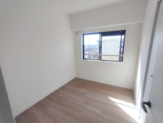 apartment 埼玉県上尾市谷津２丁目２番１号ショーサンプラザ５Ｆ