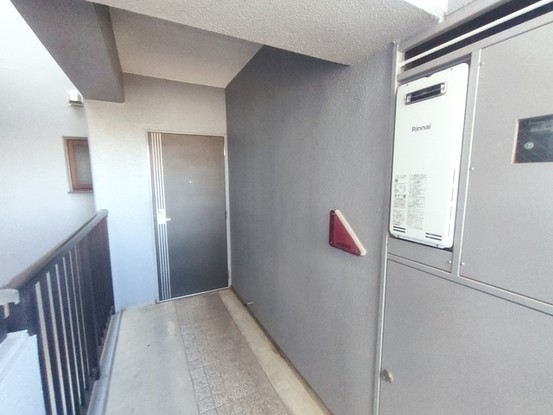 apartment 埼玉県上尾市谷津２丁目２番１号ショーサンプラザ５Ｆ
