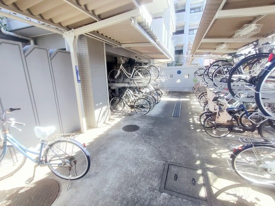 apartment 埼玉県上尾市谷津２丁目２番１号ショーサンプラザ５Ｆ