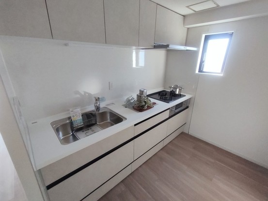 apartment 埼玉県上尾市谷津２丁目２番１号ショーサンプラザ５Ｆ