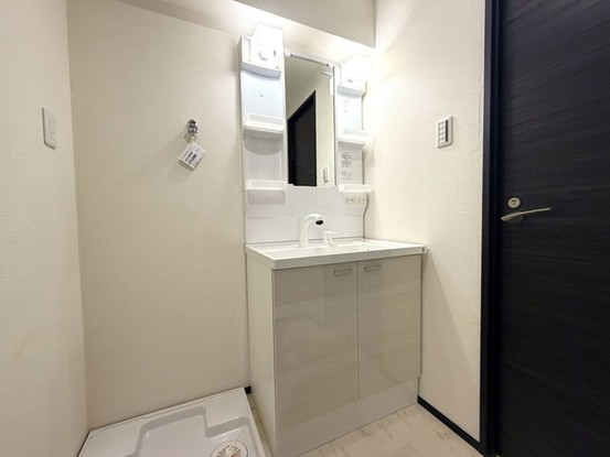 apartment 埼玉県上尾市谷津２丁目２番１号ショーサンプラザ５Ｆ