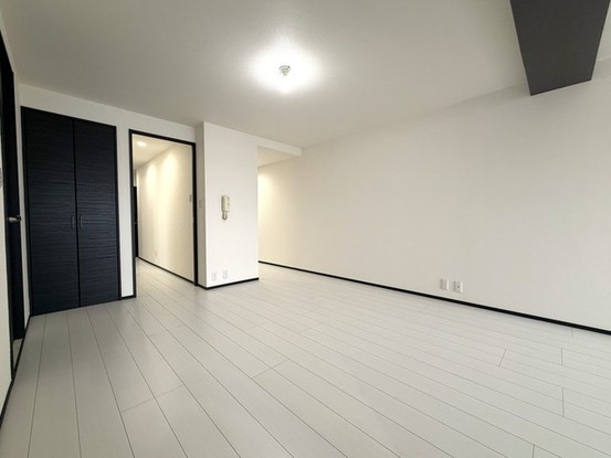 apartment 埼玉県上尾市谷津２丁目２番１号ショーサンプラザ５Ｆ