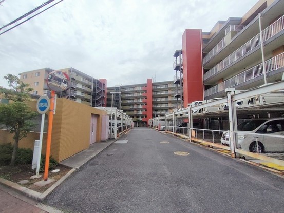 apartment 埼玉県上尾市谷津２丁目２番１号ショーサンプラザ５Ｆ