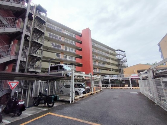 apartment 埼玉県上尾市谷津２丁目２番１号ショーサンプラザ５Ｆ