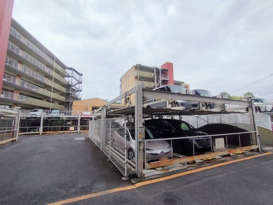 apartment 埼玉県上尾市谷津２丁目２番１号ショーサンプラザ５Ｆ