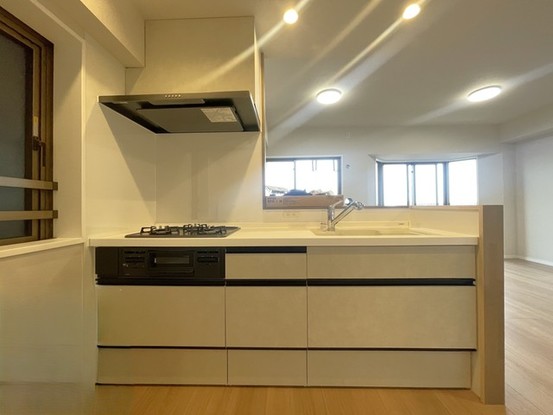 apartment 埼玉県上尾市谷津２丁目２番１号ショーサンプラザ５Ｆ