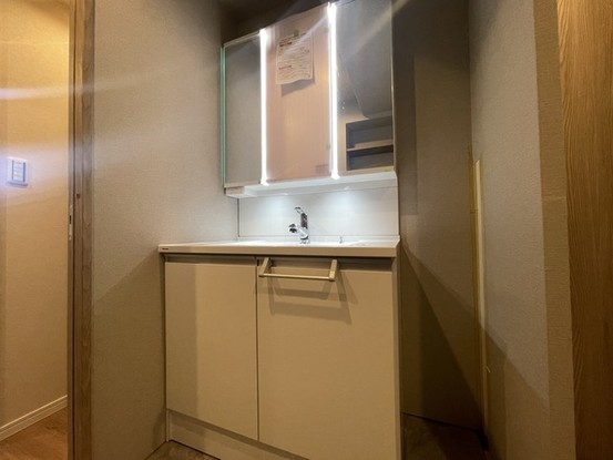 apartment 埼玉県上尾市谷津２丁目２番１号ショーサンプラザ５Ｆ