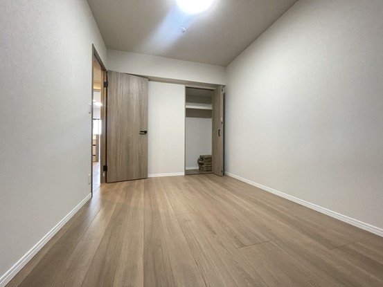 apartment 埼玉県上尾市谷津２丁目２番１号ショーサンプラザ５Ｆ